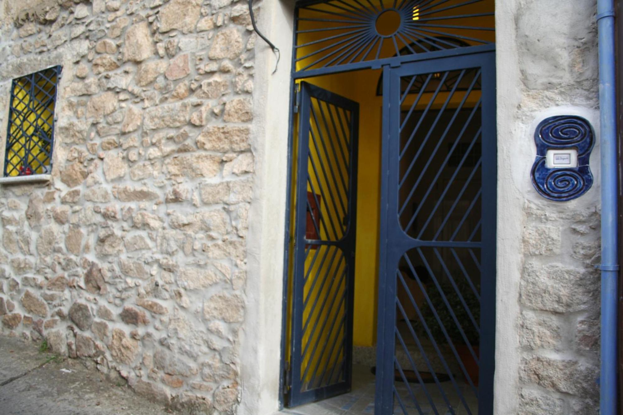 Orgosolo B&B Sardegna Екстериор снимка